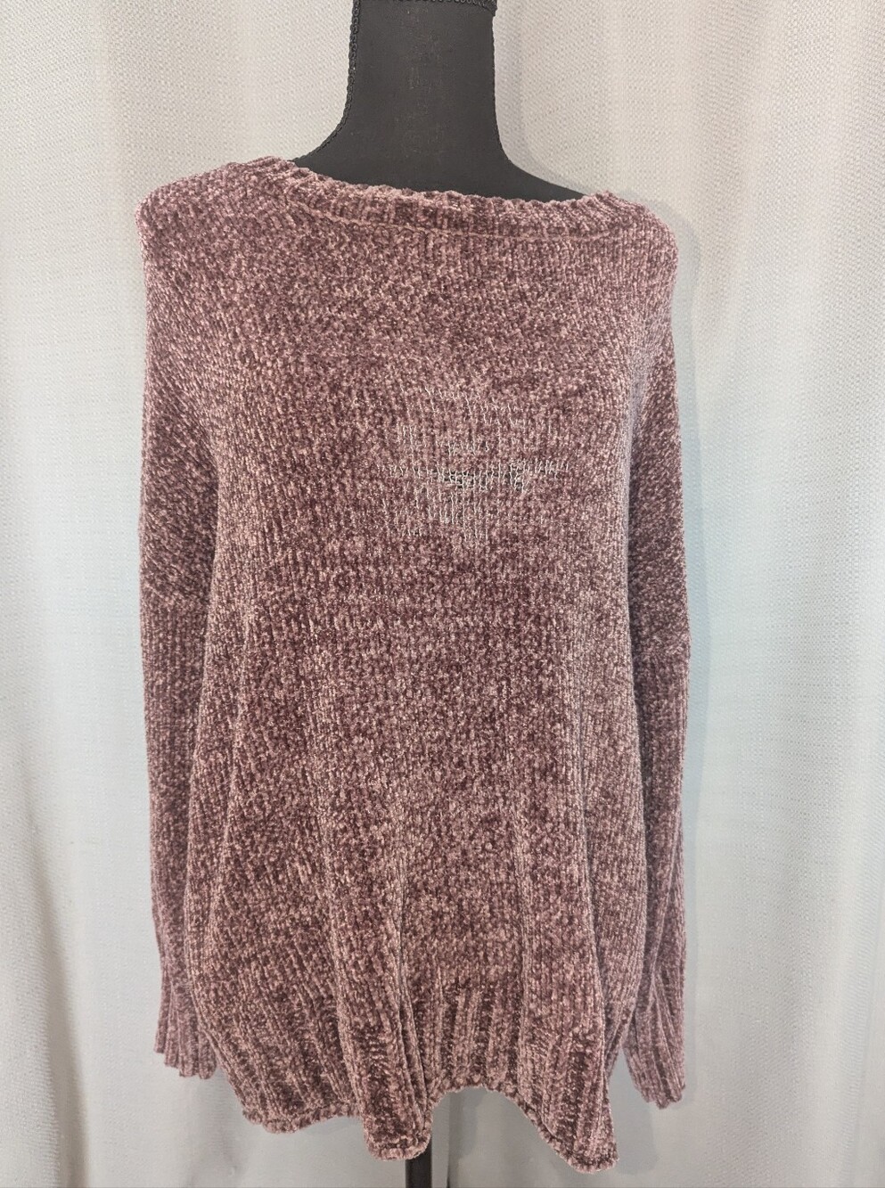 Seven7 Chenille Crewneck Sweater in Mauve